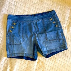 Westbound chambray shorts size 18